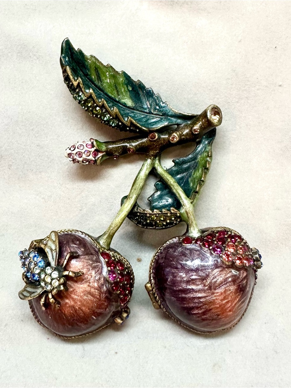 Rare Jay Strongwater Cherry Trinket Box
